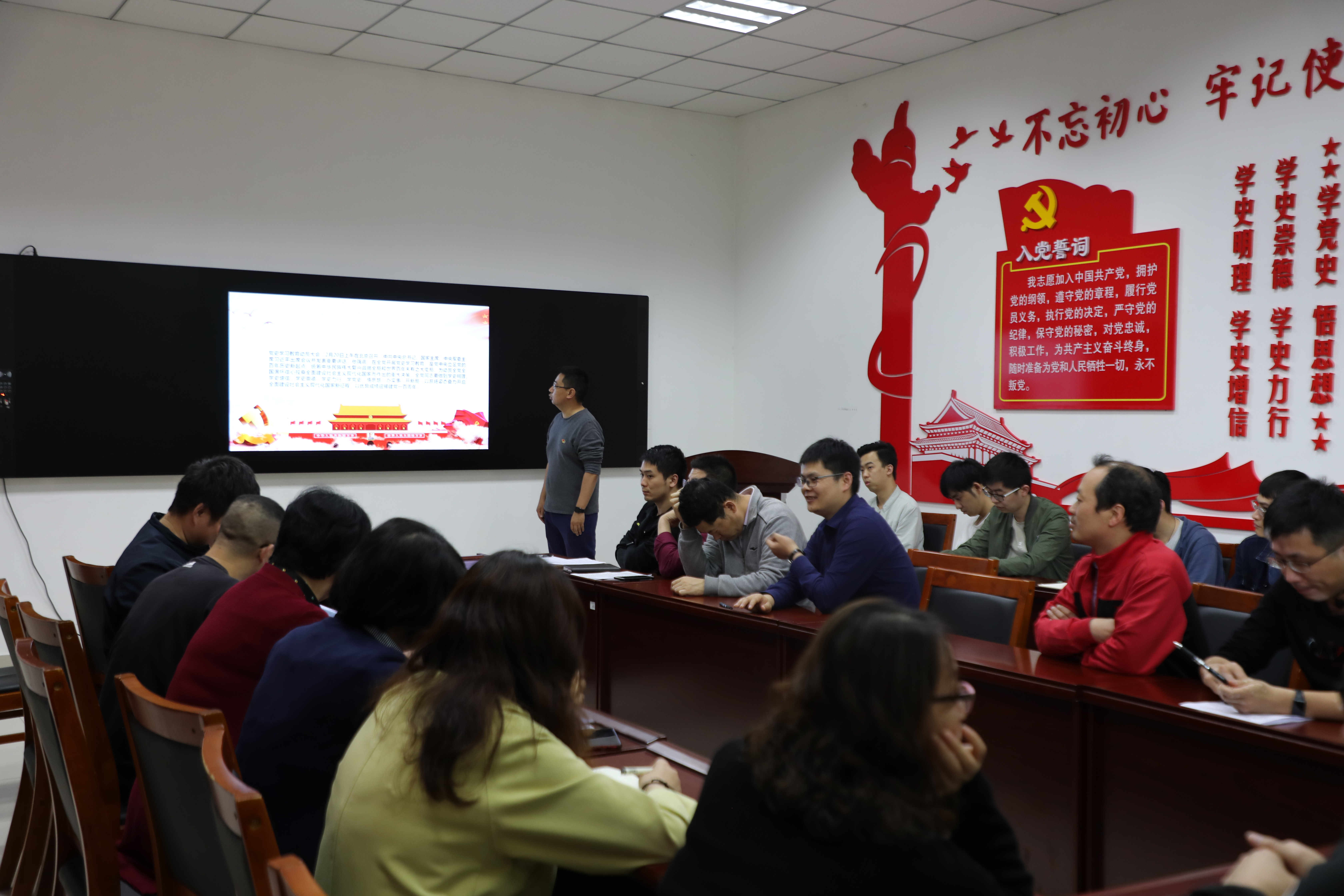 1622767683108057309.jpg 1622767683108057309.jpg