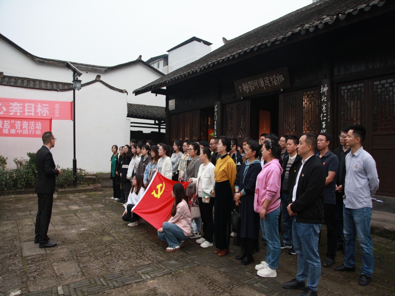 Yvrn_1698662505020085966.jpg IMG_2905.jpg