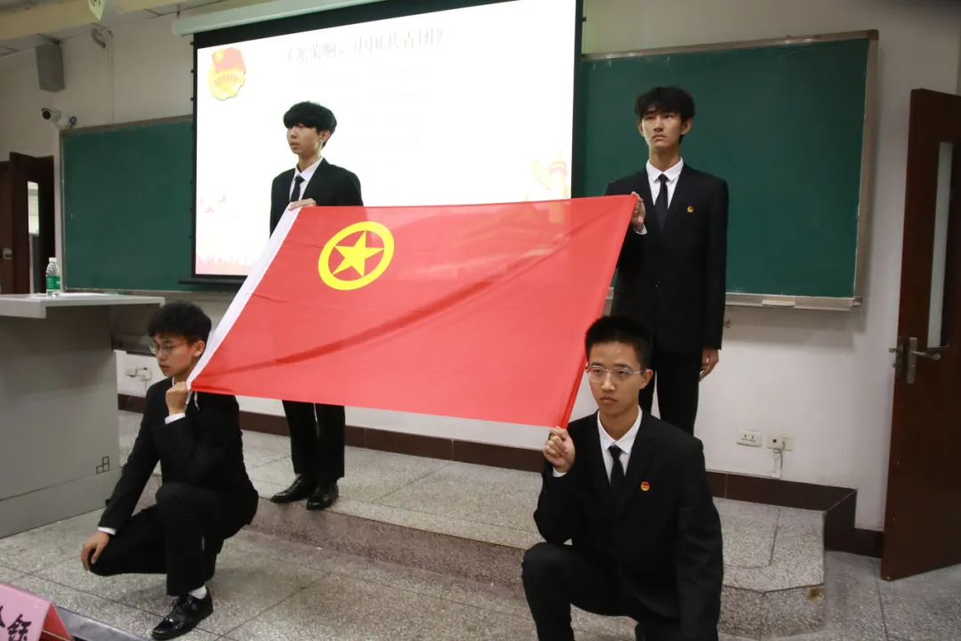 zNnq_1732071233202018648.png zNnq_1732071233202018648.png