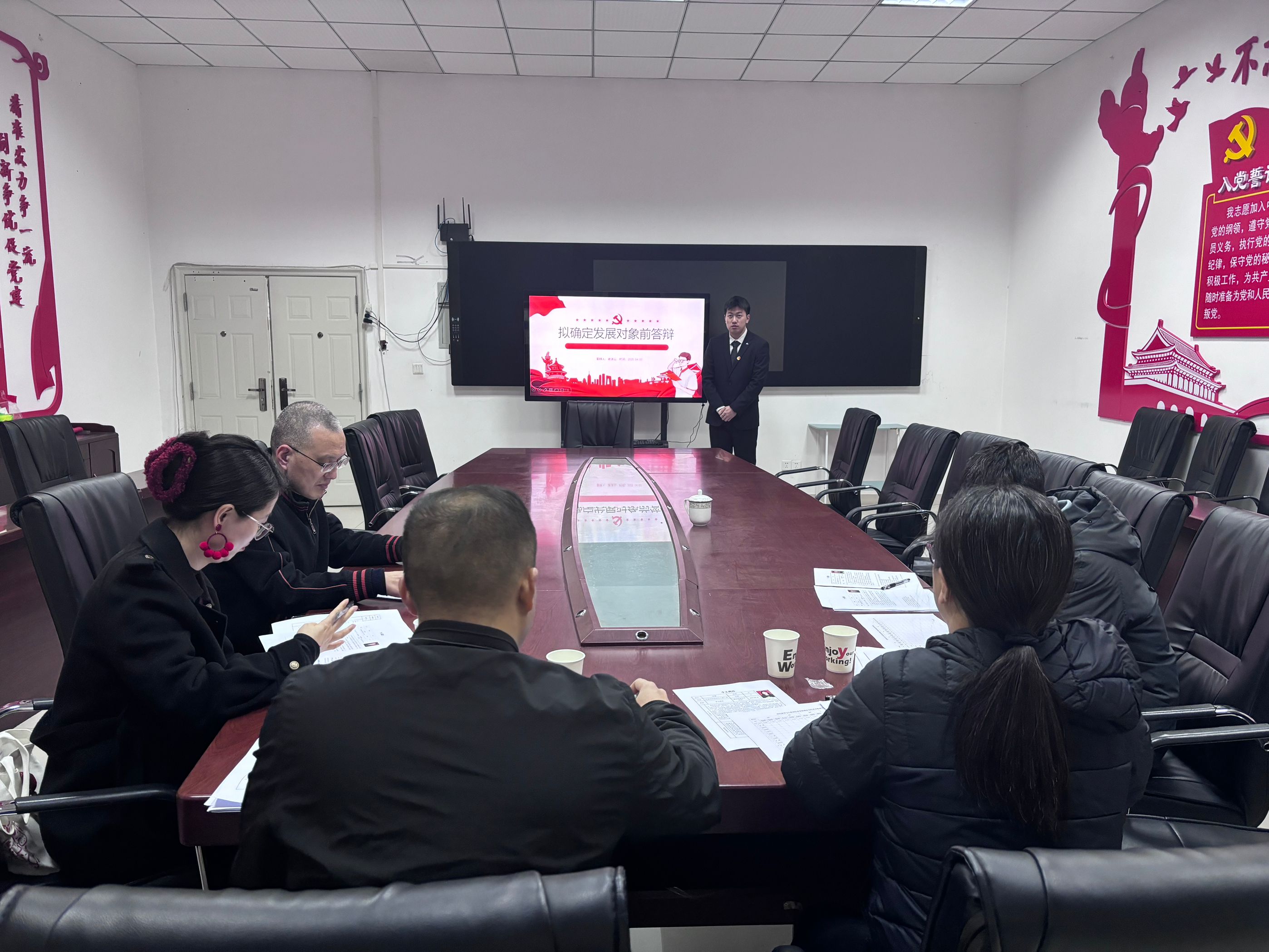 XFLa_1743673200701042763.jpg XFLa_1743673200701042763.jpg