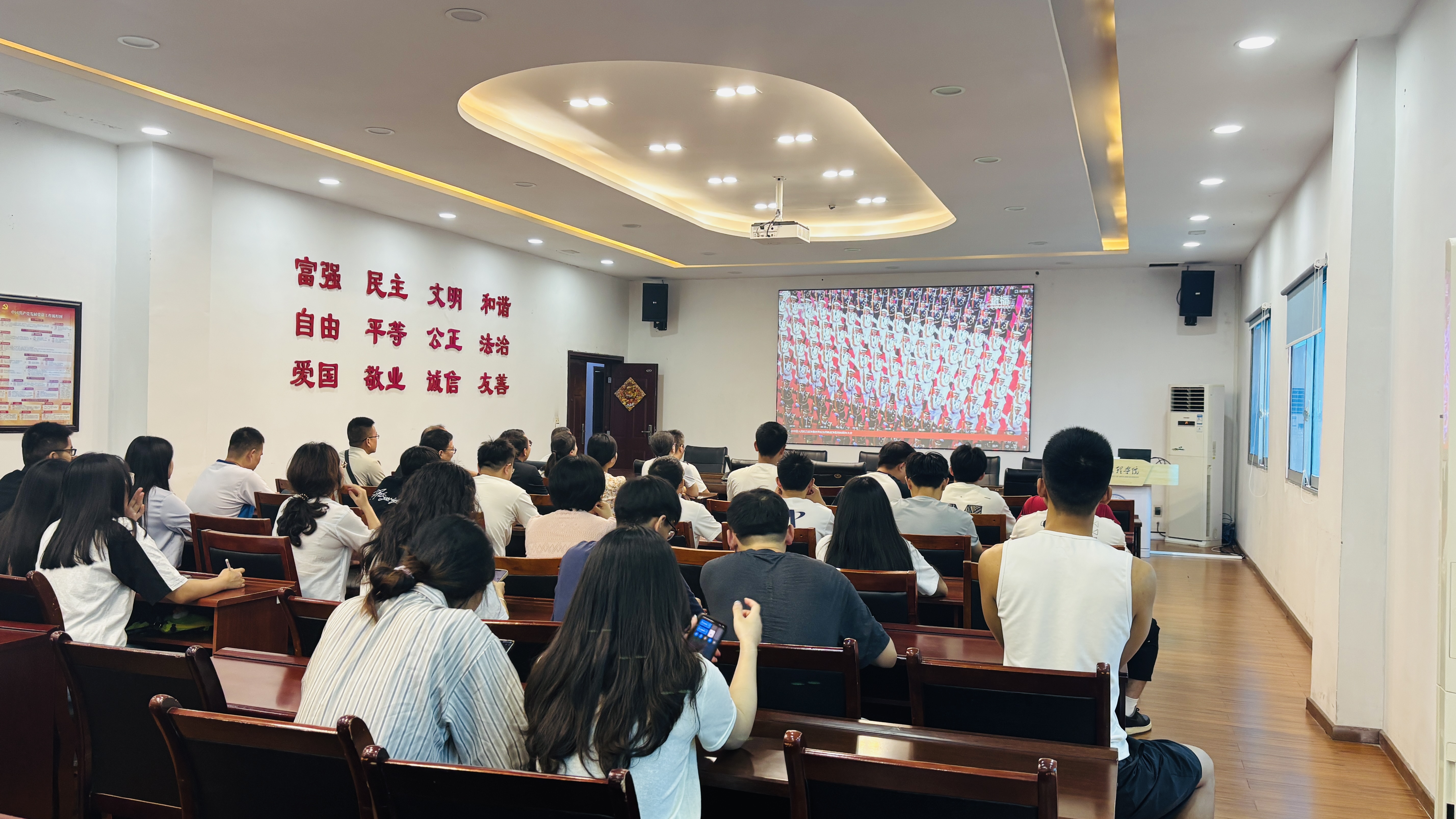 YDjS_1756969577126031140.jpg YDjS_1756969577126031140.jpg