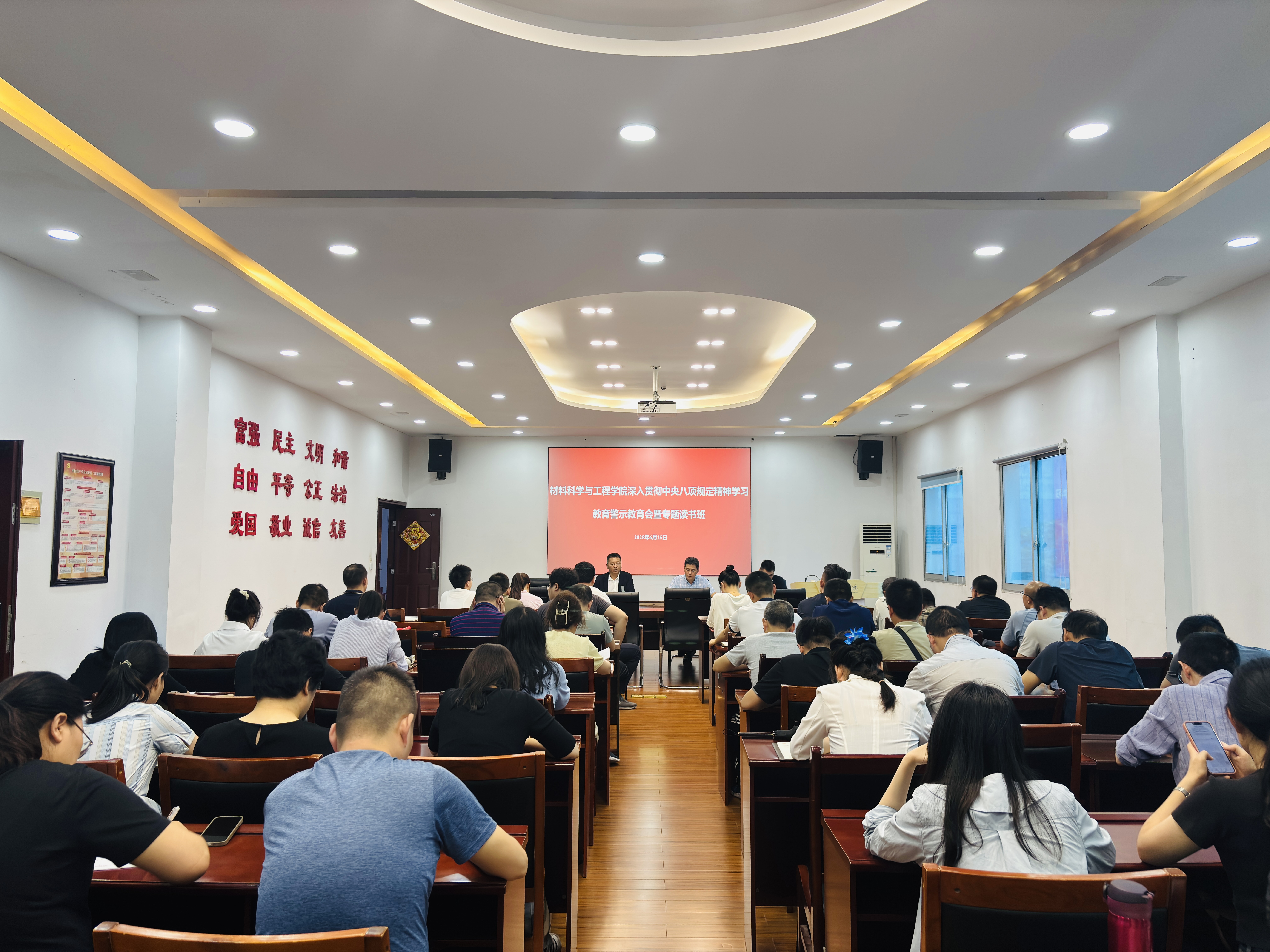 eXqo_1758014941880062066.jpg eXqo_1758014941880062066.jpg