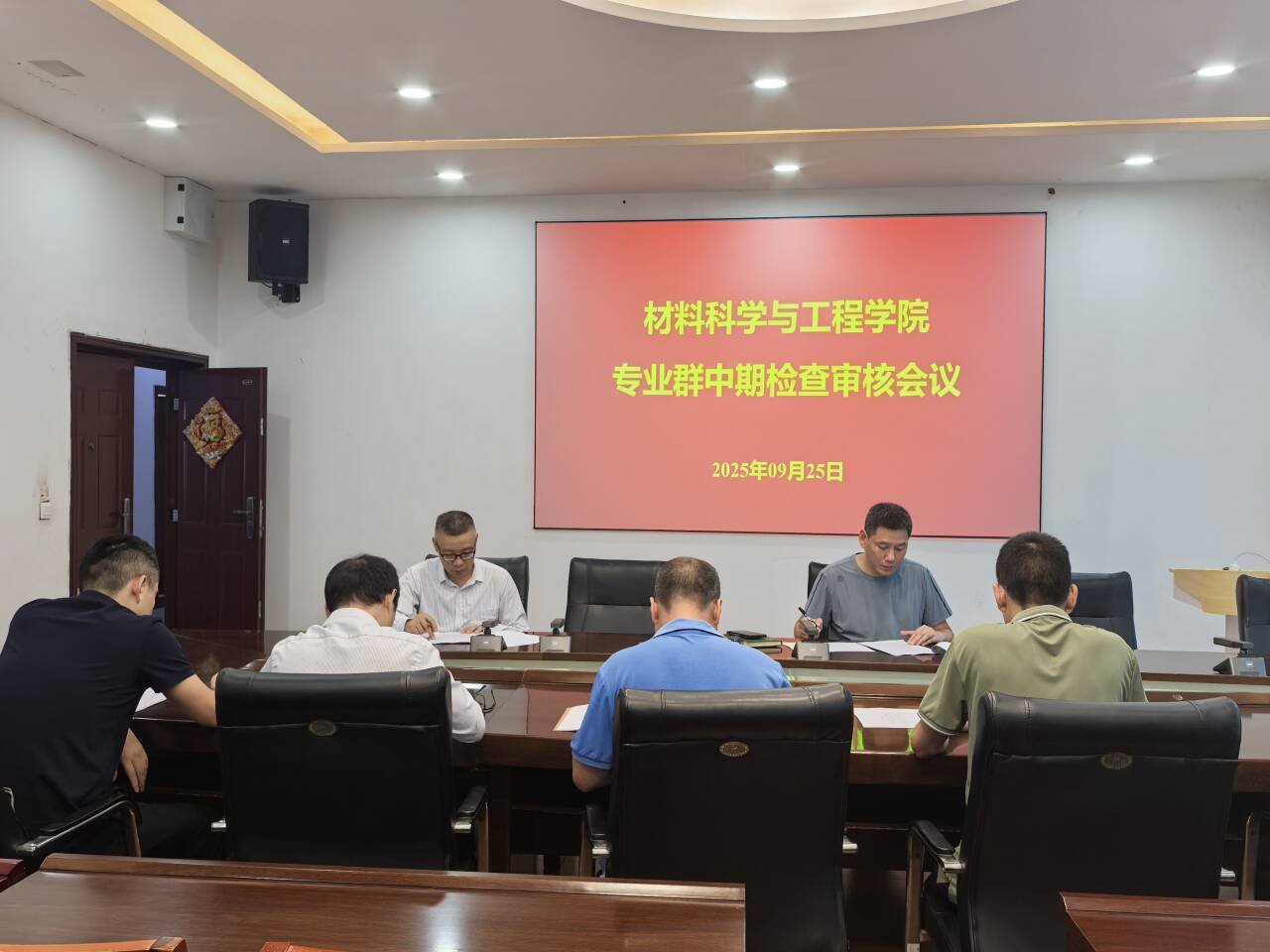 LxEV_1759888569516027065.jpg LxEV_1759888569516027065.jpg