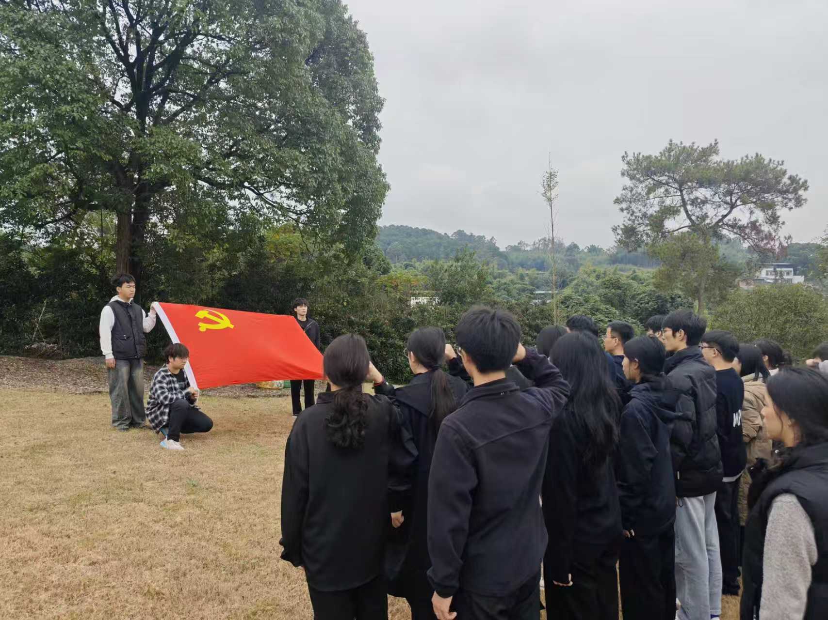 ADwM_1762767143267079697.jpg ADwM_1762767143267079697.jpg